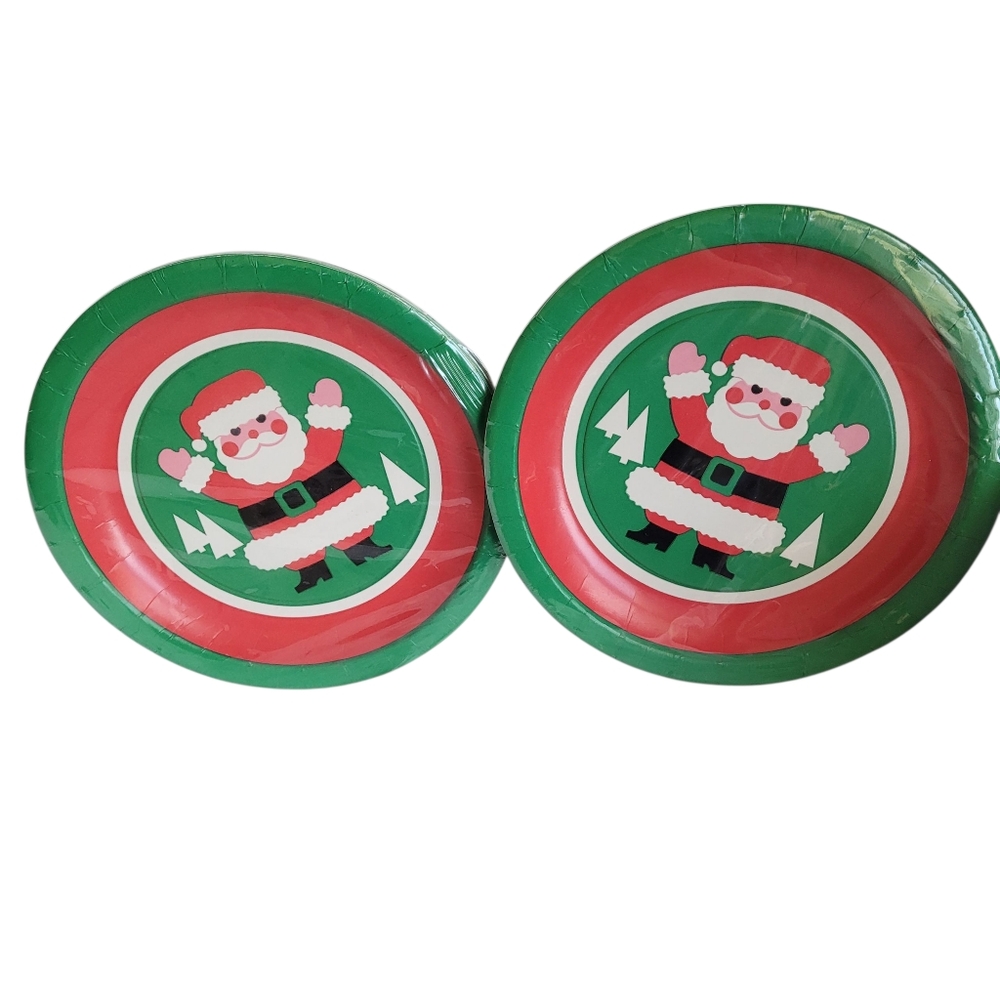 Vintage Christmas Dinner Paper Plates Santa Claus 2 - 10 Packs Coated 11.5" New
